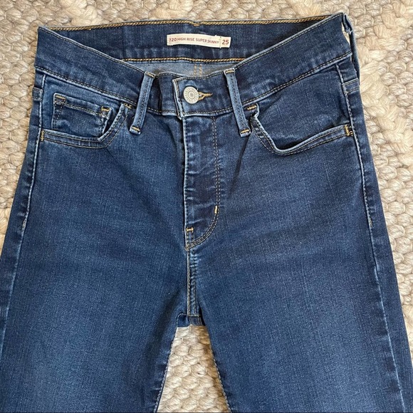 LEVI STRAUSS 720 High Rise Super Skinny Blue Jeans 52797-0002 - Size 25 - Picture 5 of 13